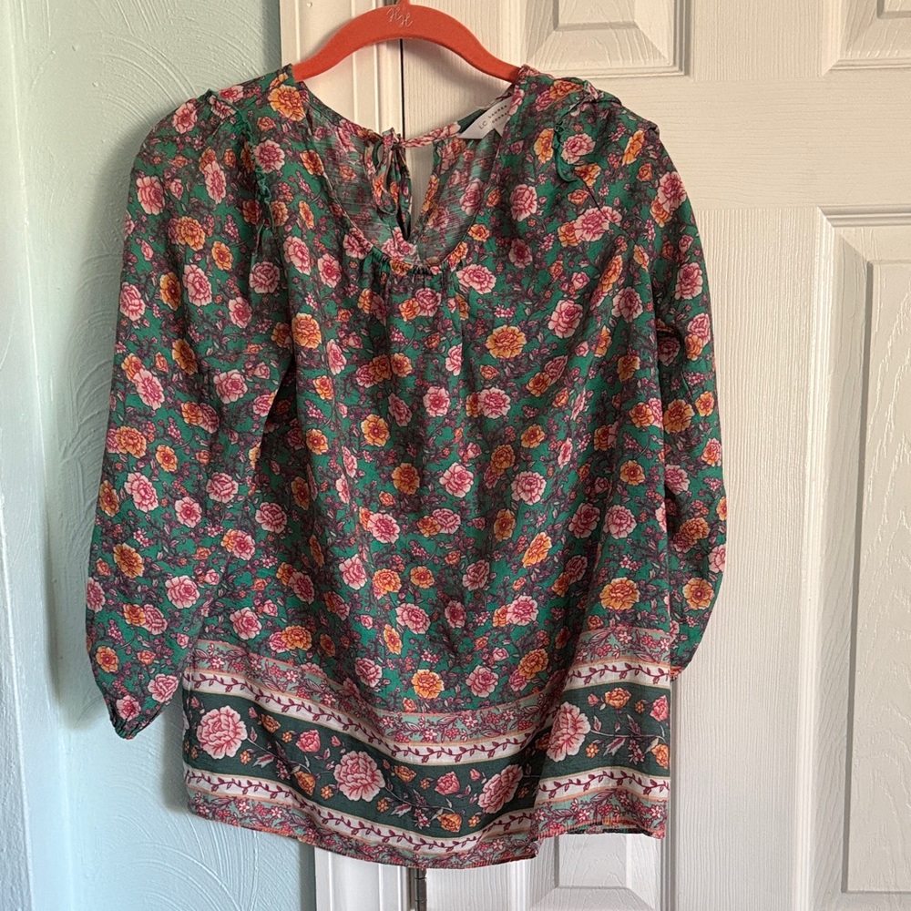 LC Lauren Conrad Green and Pink Floral Blouse